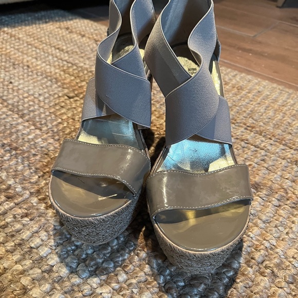 Wedges - Picture 3 of 6